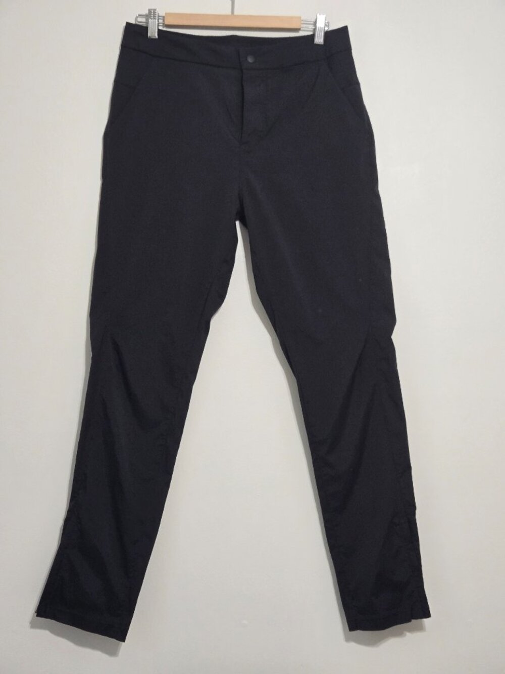 Lululemon Mens Lightweight Hiking Athletic Pants Slim Fit Black W32 L32